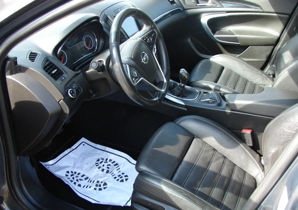 Opel Insignia cena 36900 przebieg: 181705, rok produkcji 2015 z Czyżew małe 67